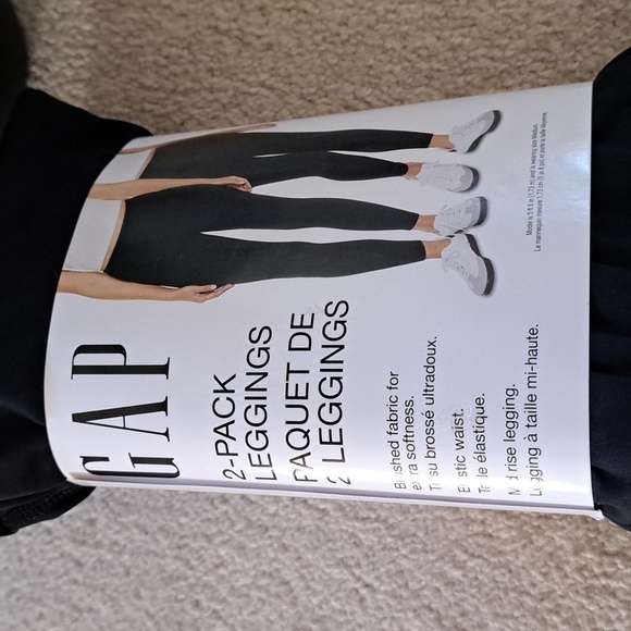 New! Gap Leggings 2 Pack Size XS Black Mid Rise Stretch Pants - Picture 8 of 11